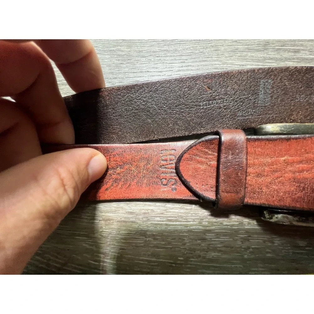 Levi's Belt Men 36/95 Brown Genuine Leather Distressed Rugged Workwear 11LV02F5